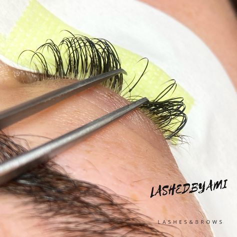 Healthy outgrown lash extension ⚡️ Outgrown Lash Extensions, Lash Extension, Lash Extensions, Lashes, Quick Saves