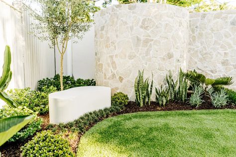 The Art of Landscape Design with Elizabeth Weyer Modern Mediterranean Landscaping, Front Garden Bed, Corner Landscaping, Patio Edging, Front Gardens, Stone Landscaping, Pool Landscape Design, Mediterranean Landscaping, Corner Garden