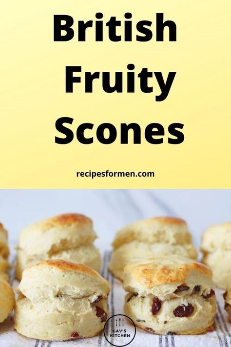 English Scones Recipe British, Scones English, English Scones Recipe, Fruit Scones Recipe, Scones And Clotted Cream, Tea English, English Scones, High Tea Food, Fruit Scones