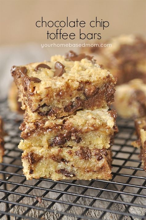 Chocolate Chip and Toffee Bars Chocolate Chip Toffee Bars, Yummy Bars, Heath Bar, Toffee Bars, Gf Flour, Fudge Bars, Chocolate Toffee, Bar Recipes, Bar Cookies