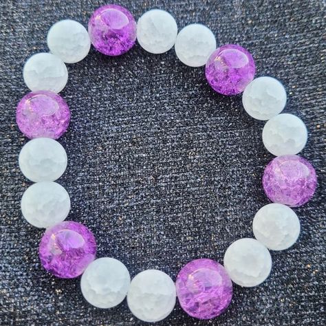 Purple Crackle & White Crackle Stretch Stone Beaded Bracelet - 7.25 Inches Bracelet Stretchy Bead Crackle Glass Beads Bracelet Ideas, White Beaded Bracelet, Crackle Quartz, Purple Bracelet, Bracelet Ideas, Crackle Glass, Quartz Beads, Glass Beaded Bracelets, Stretchy Bracelets