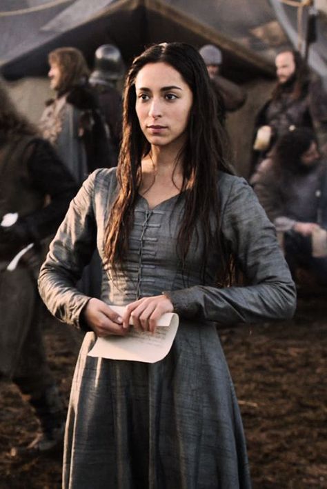 talisa maegyr | Talisa Maegyr de Volantis - Wife of Robb Stark- Game of Thrones- Juego ... Game Of Thrones Instagram, Got Costumes, Game Of Thrones Facts, Game Of Thrones Costumes, Game Of Thrones Series, Robb Stark, Margaery Tyrell, Got Characters, Got Game Of Thrones