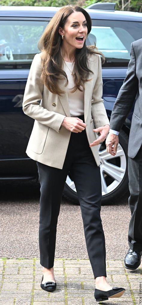 Kate Middleton April 2023: Outfits, Photos & Style Insights Weight Inspiration, Spotty Dress, Philip Treacy Hats, Baby Bank, Jenny Packham Dresses, 2023 Outfits, Mcqueen Dress, Catherine Walker, Beige Blazer