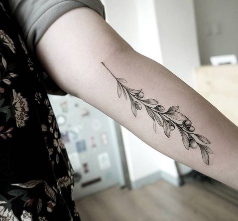 Tree Tattoo Black, Olive Tree Tattoos, Botanisches Tattoo, Olive Tattoo, Illustrative Tattoo, Olive Branch Tattoo, Branch Tattoo, Forearm Tattoo Women, Greek Tattoos