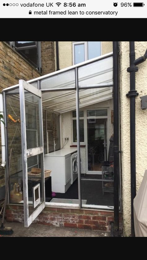 Shed Laundry Room Ideas, Outdoor Laundry Rooms Shed, Outdoor Laundry Room Ideas Small Spaces, Laundry Shed, Outdoor Laundry Area, London Basement, Outdoor Laundry Rooms, Dirty Kitchen Design, Porch Extension