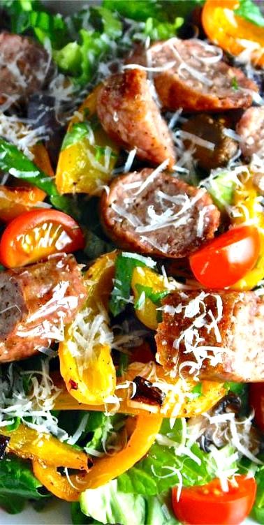 Italian Sausage Salad Recipes, Italian Sausage Salad, Peppers Salad, Starvin Marvin, Paleo Sausage, Clean Challenge, Italian Sausage And Peppers, Sausage Salad, Pepper Salad