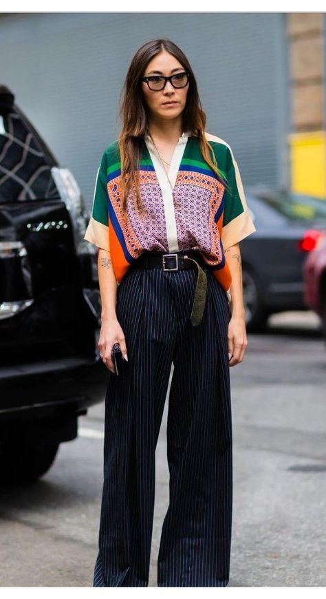 Eclectic Clothing Style, Eclectic Outfits, Elegantes Business Outfit, Marlene Hose, Mode Retro, Eclectic Clothing, Chique Outfits, Look Retro, Nyfw Street Style