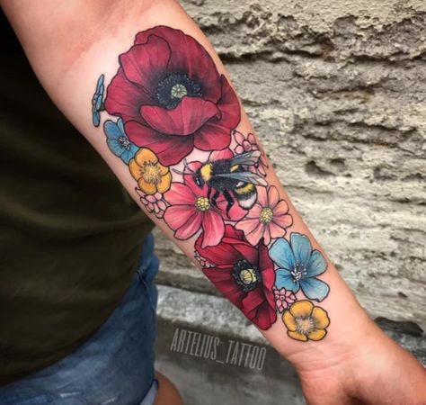 August Birth Flowers, Bee And Flower Tattoo, Left Arm Tattoos, Themed Tattoos, Flower Tattoo Back, Poppies Tattoo, August Born, Remembrance Sunday, Flower Tattoo Arm