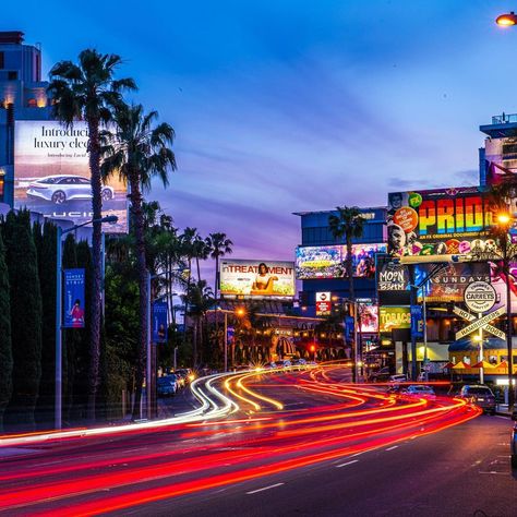 Hollywood Aesthetic, Sunset Strip, Town Street, California Love, I Want To Travel, Indie Kids, Night City, Architecture Building, Cali