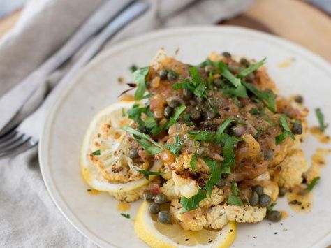 Cauliflower Piccata, Cauliflower Breadsticks, Piccata Sauce, Recipes Brunch, Recipe Cauliflower, Roasted Cauliflower Steaks, Piccata Recipe, Mothers Day Dinner, Dinner Desserts