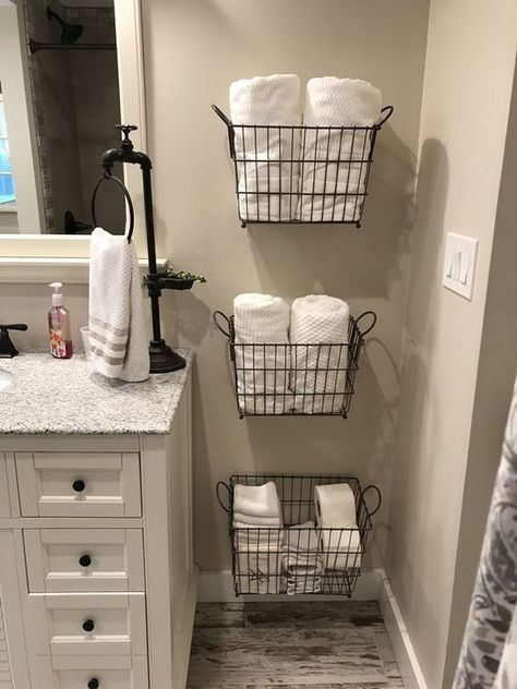 Diy Bathroom Storage Ideas, Old Bathrooms, Diy Bathroom Storage, Old Bathroom, Bilik Air, Dekorasi Kamar Tidur, Small Bathroom Storage, Bathroom Storage Organization, Decor Baie