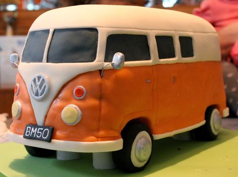 Vw Bus Cake, Campervan Cake, Camper Van Cake, Camper Cakes, Hippie Cake, Bus Cake, Cake Roses, Design Cars, Beautiful Cake Designs