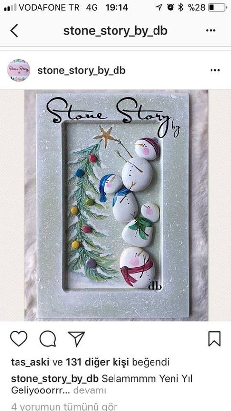 Christmas Pebble Art, Stone Pictures Pebble Art, Stone Art Painting, Painting Christmas, Christmas Rock, Decor Pictures, Sea Glass Crafts, Snowman Crafts, Stone Crafts