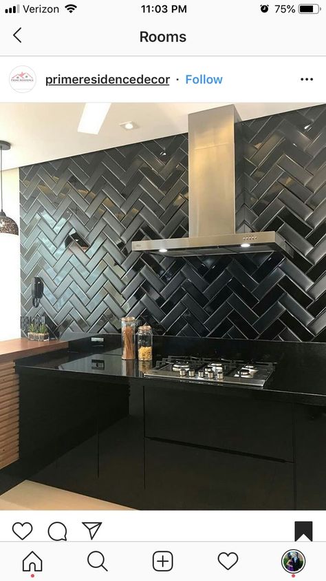 Black Wall Tiles, Kitchen Design Plans, Black Kitchen, Black Wall, Kitchen Cabinet Design, Black Kitchens, Kitchen Tiles, Black Walls, Kitchen Style