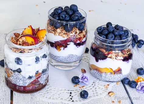 Greek Yogurt Chia Parfait – healthy and nutritious treat Chia Seed Yogurt, Chia Seed Parfait, Greek Yogurt Dessert, Chia Yogurt, Healthy Parfait, Chia Parfait, Fruit And Yogurt Parfait, Greek Yogurt Parfait, Granola Parfait