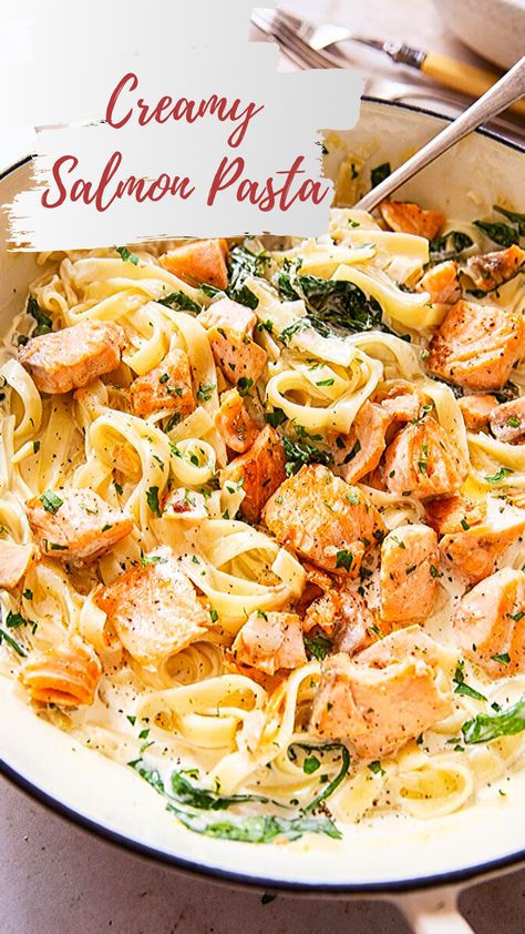 This salmon pasta with white wine cream sauce is only made better by a bunch of spinach, arugula and watercress greens mixed in for more flavour and a pop of colour. Pasta With White Wine, Wine Cream Sauce, Creamy Salmon Pasta, Salmon Pasta Recipes, White Wine Cream Sauce, Salmon Recipes Baked Healthy, Healthy Salmon Recipes, Salmon Pasta, Salmon Dinner