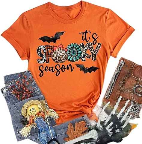 Costumes For Women Funny, Fall Shirts Vinyl, Clever Costumes, Halloween Shirt Design, Orange Graphic, Halloween Tee Shirts, Halloween Costumes For Women, Cute T Shirts, Halloween Graphic Tees