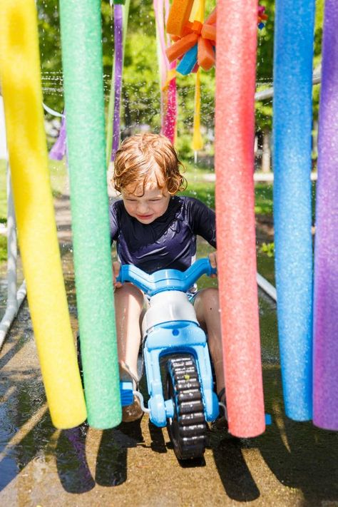 DIY PVC Pipe Kid's Car Wash | HGTV Portable Lemonade Stand, Lemonade Stand For Kids, How To Paint Wooden Crates, Kid Car Wash, Diy Car Wash, Backyard Water Parks, Water Play For Kids, Diy Lemonade Stand, Kids Sprinkler