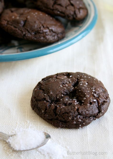 OLIVE OIL & SEA SALT BROWNIE COOKIES Sea Salt Cookies, Cooking Projects, Baked Sweets, Cocoa Cookies, Semi Sweet Chocolate Chips, Roasted Almonds, Cookie Exchange, Yes I Have, Milk Chocolate Chips