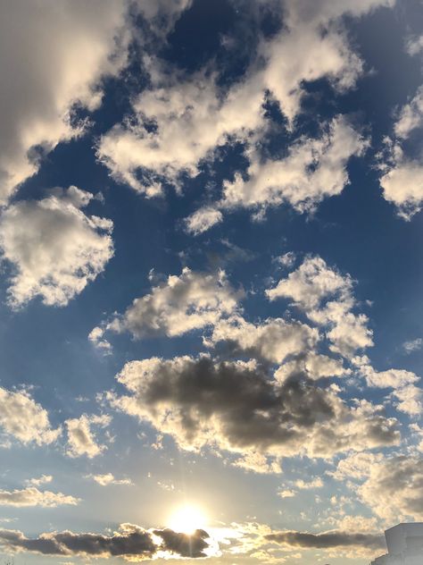 Sky Sun And Clouds Aesthetic, Aesthetic Weather Pictures, Sunny Aesthetic Sky, Sunny Sky Aesthetic, Sunset Today, Clouds Aesthetic, Sun Aesthetic, Mostly Sunny, Sun And Clouds