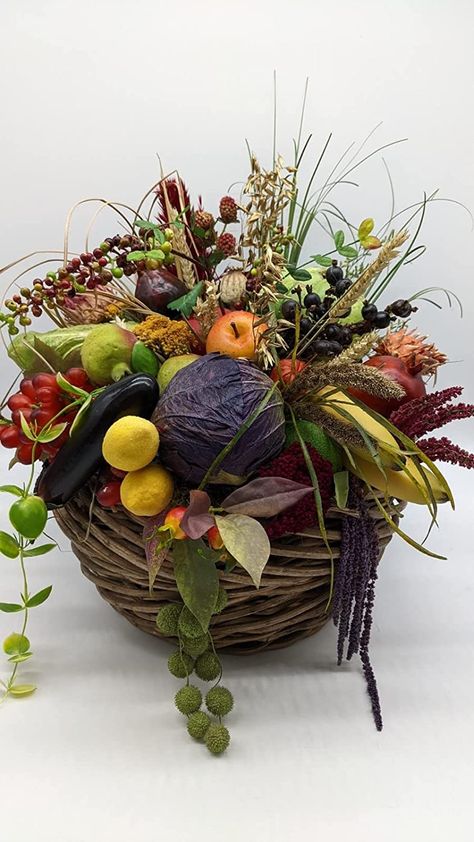 Flower Arrangement Autumn Arrangement Autumn Decoration Harvest Thanks Basket Poppy Capsule Fruit Berries Grass Colorful - Etsy Floral Art Arrangements, Garden Party Theme, Fruit Berries, Arrangement Floral, Autumn Decoration, Silk Floral Arrangements, Fruit Flowers, Seasonal Garden, Harvest Festival