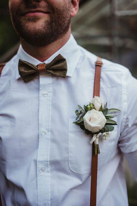 Beach Groomsmen, Corsage Ideas, Grey Beach, Gray Slacks, Vintage Garden Wedding, Marsala Wedding, Boda Mexicana, Leather Suspenders, Groom Looks