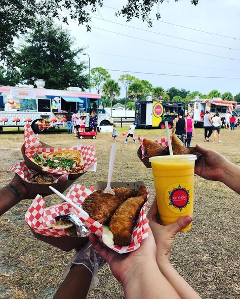 World's Largest Food Truck Rally Coming To Clearwater This Month Food Trucks Festival, Food Truck Festival Aesthetic, Festival Food Truck, Food Trucks Aesthetic, Food Truck Event, Food Festival Aesthetic, Food Truck Aesthetic, Festivals Aesthetic, Concert Food