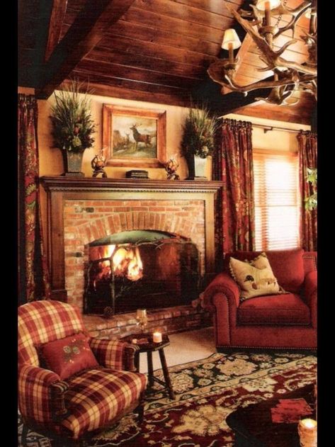 Rustic Chic Living Room, English Decor, Living Room Warm, Christmas Fireplace Decor, Cute Dorm Rooms, Rustic Fireplaces, Trendy Living Rooms, Chic Living Room, Living Room Decor Cozy