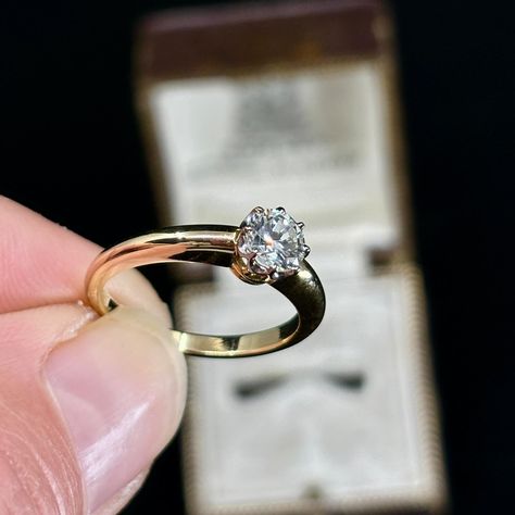 Here is a classic 1950’s Diamond engagement ring. The solitaire Diamond is round brilliant cut, 0.57ct in size and graded G/Vs, it is set in 18K white on yellow gold on a nice rounded thick-ish band. DM us for enquiries 🤍 * Please note items over $5K are ‘pick up in store’. Sales items do not include resizing nor postage. ______________________________________ #antiquejewellery #ringsofinstagram #engagementrings #diamonds #gems #leura #bluemountains #diamondrings #engagementrings #antiq... 1950s Engagement Ring, Brilliant Engagement Rings, Solitaire Diamond, Antique Jewellery, Diamond Solitaire, Diamond Engagement Ring, Round Brilliant, Diamond Rings, Diamond Engagement