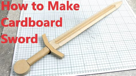 Diy Prop Swords, Cardboard Swords For Kids, Cosplay Props Diy Cardboard, Cardboard Swords Diy, Diy Swords For Kids, Technoblade Cosplay Ideas, Technoblade Cosplay, Cardboard Costumes, Cardboard Props