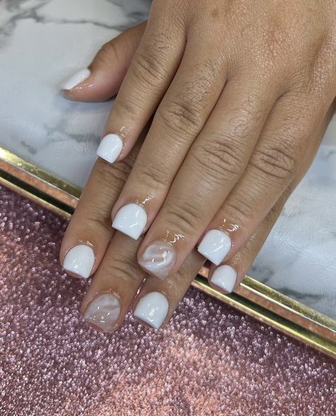 White Nails With Art Designs, Short Poly Gel Nail Designs, Cute Back To School Nails For 4th Grade, Nails For Back To School 6th Grade, Nail Ideas For 9-10, Short Nails For Cheer, Birthday Nails 12-13, Nail Ideas Back To School 6th Grade, Pink And White Nails Short Square