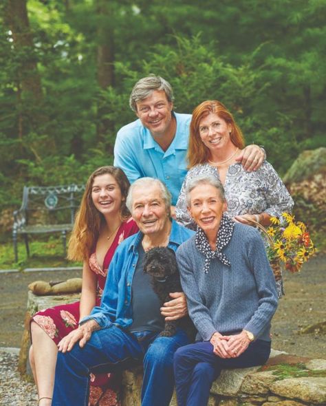 The Artistry of Jacques Pépin | Serendipity Jacques Pepin, Jacque Pepin, Culinary Classes, Cooking Tutorials, Celebrating Life, James Beard, Cooking On A Budget, Head Of State, People Struggle