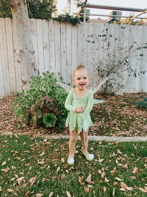 Toddler Disney Princess Costume, Toddler Tinker Bell Costume, Tinker Bell Toddler Costume, Homemade Tinkerbell Costume, Tinkerbell Family Costume Ideas, Diy Tinkerbell Costume Toddler, Tinker Bell Family Costume, Girl Toddler Costumes Halloween, Tinkerbell Family Costume