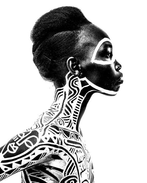 TED Talks on Instagram: “Artist Laolu Senbanjo uses skin as a canvas. He was inspired by his grandmother’s tattoos, which are beautiful lines and symbols from…” Forest Festival, Art Photography Portrait, New Africa, Beautiful Lines, S Tattoo, Human Art, Sacred Art, Look At You, Body Painting