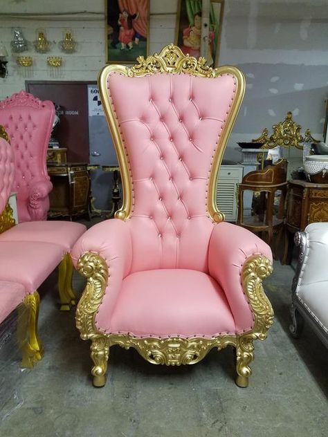 "Tiffany" Queen Throne Chair - Pink / Gold – THE THRONE KINGDOM Quinceanera Chair, Queen Throne, Diana Queen, Boutique Furniture, Throne Chairs, Royal Throne, Pedicure Chair, Throne Chair, Arm Chair Table