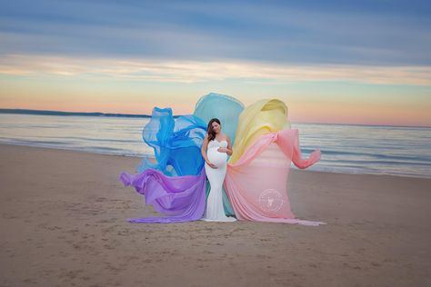 Rainbow Baby Photoshoot, Pregnant After Loss, Pregnancy Photo Shoot Ideas, Rainbow Baby Photography, Beautiful Pregnancy, Pregnancy Photo, Baby Pregnancy, Maternity Photography Poses, Newborn Family