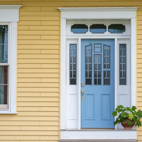 Front Door Color For Yellow House 💛💛💛 Yellow House Blue Door, Blue House Yellow Door, Yellow House Front Door, Light Blue Houses, Front Door Color, Yellow Door, Yellow Doors, Yellow House, Exterior Color Schemes