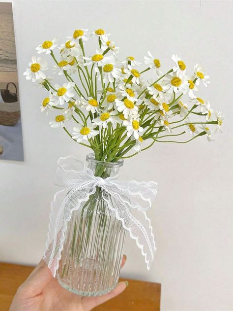 6pcs/12pcs-Small White Daisy Flowers Artificial,1 Bouquet/6Pcs 10.24 Inch Fake Daisies,Fall Wild Flower For Party Decor,Wedding Party Decoration, Room Decoration, Table Decoration, Outdoor Diy Garden Decoration (Vase Not  Inclouded)I discovered amazing products on SHEIN.com, come check them out! Yellow Flower Party Decorations, Daisy Table Centerpieces, Daisy Table Decorations, Diy Garden Decoration, Daisy Decor, Daisy Decorations, Outdoor Diy, Decoration Room, Daisy Flowers