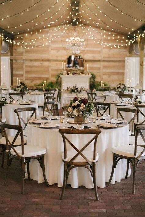 Barn Wedding Lighting, Rustic Barn Wedding Reception, Fun Wedding Decor, Barn Wedding Reception, Rustic Wedding Decorations, Rustic Elegant Wedding, Rustic Modern Wedding, Rustic Wedding Reception, Barn Wedding Decorations