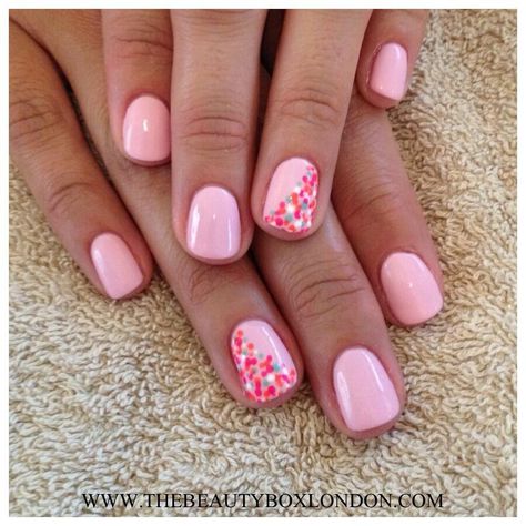 Jessica GELeration Bellini Baby with multi-coloured speckles. Created by Sophia, The Beauty Box. Fun Nail Designs For Vacation, Valentine Birthday Nails, Manicure With Accent Nail, Accent Nail Ideas, Summer Holiday Nails, Accent Nail Designs, Pedi Ideas, Accent Nail, Polka Dot Nails