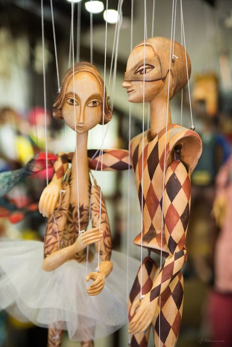 Prague Marionettes | www.sjpettersson.com | S.J. Pettersson | Flickr Czech Marionettes, Moving Dolls, Wooden Puppet, The Marionette, Toy Theatre, Marionette Puppet, Puppet Toys, Cerámica Ideas, Puppet Theater