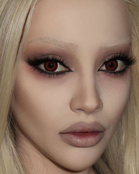 Vamp Makeup, Goth Eye Makeup, I Need Her, Vampire Makeup, Unique Makeup, Dope Makeup, Doll Makeup, Dark Makeup, Glamour Makeup