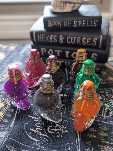 Mermaid Tears Potion Bottle, Fantasy Potion, Color Changing Potion, Magic Decorations, Halloween Potion, Magic Potions, Halloween Potion Bottles, Halloween Potions, Magic Bottles