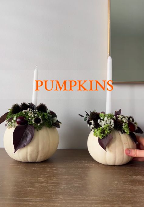 Pumkin Candles, Candle With Flowers, Diy Pumpkin Candle, Fall Candle Holders, Candle Flower, Pumpkin Candle Holder, Table Centerpieces Diy, Pumpkin Uses, Pumpkin Candle