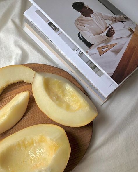 Melon Aesthetic, Visual Gallery, Food Photoshoot, Honeydew Melon, Photography Day, Kitchen Magic, Disney Dresses, Arbonne, Brunch Ideas