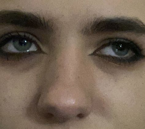 Eyebag Aesthetic Makeup, Sleep Deprived Makeup Look, Eyes Bags Aesthetic, Dark Eye Bags Makeup, Makeup Tired Eyes, Downturned Smokey Eye, Eyebag Makeup Looks, Eye Bags Reference, Fem Masc Makeup