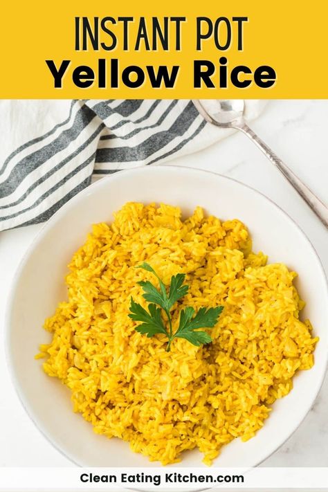 Yellow Rice Instant Pot, Yellow Rice And Black Beans Recipe, Rice In The Instant Pot, Yellow Rice Recipe, Rice Instant Pot, Yellow Rice Recipes, Recovery Food, Yellow Rice, Easy Clean Eating