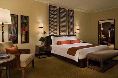 Forbes Travel Guide reveals the world's best hotel rooms for 2019 Filipino Bedroom, Modern Filipino Interior, Small Bedroom Interior Design, Filipino Interior, Filipino Interior Design, Philippine House, Interior Design Philippines, Furniture Construction, Small Bedroom Interior