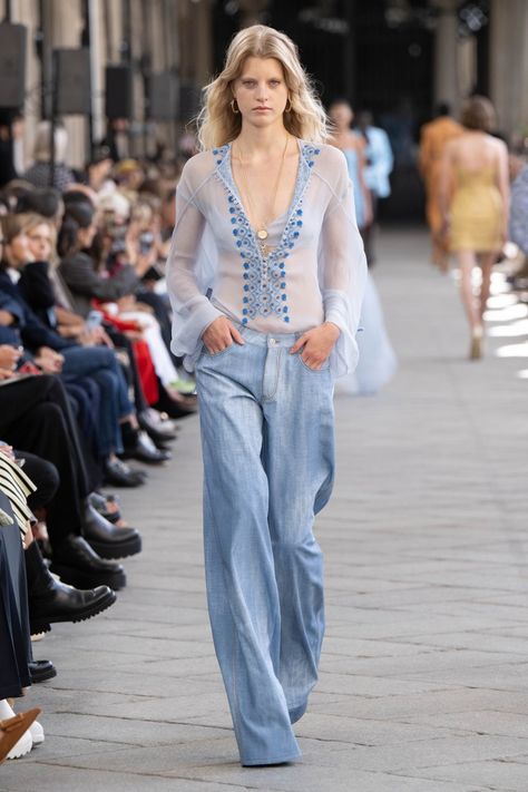 Full Denim Outfit, Personal Uniform, Fashion Week Dresses, Streetwear Mode, Fashion Archive, Zara Fashion, Margaret Howell, Ermanno Scervino, 2024 Trends