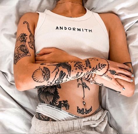 Tattoo Brazo Mujer, Patchwork Tattoos, Mujeres Tattoo, Torso Tattoos, Tattoo Background, Upper Arm Tattoos, Tattoo Ideas Female, Arm Sleeve Tattoos, Aesthetic Tattoo